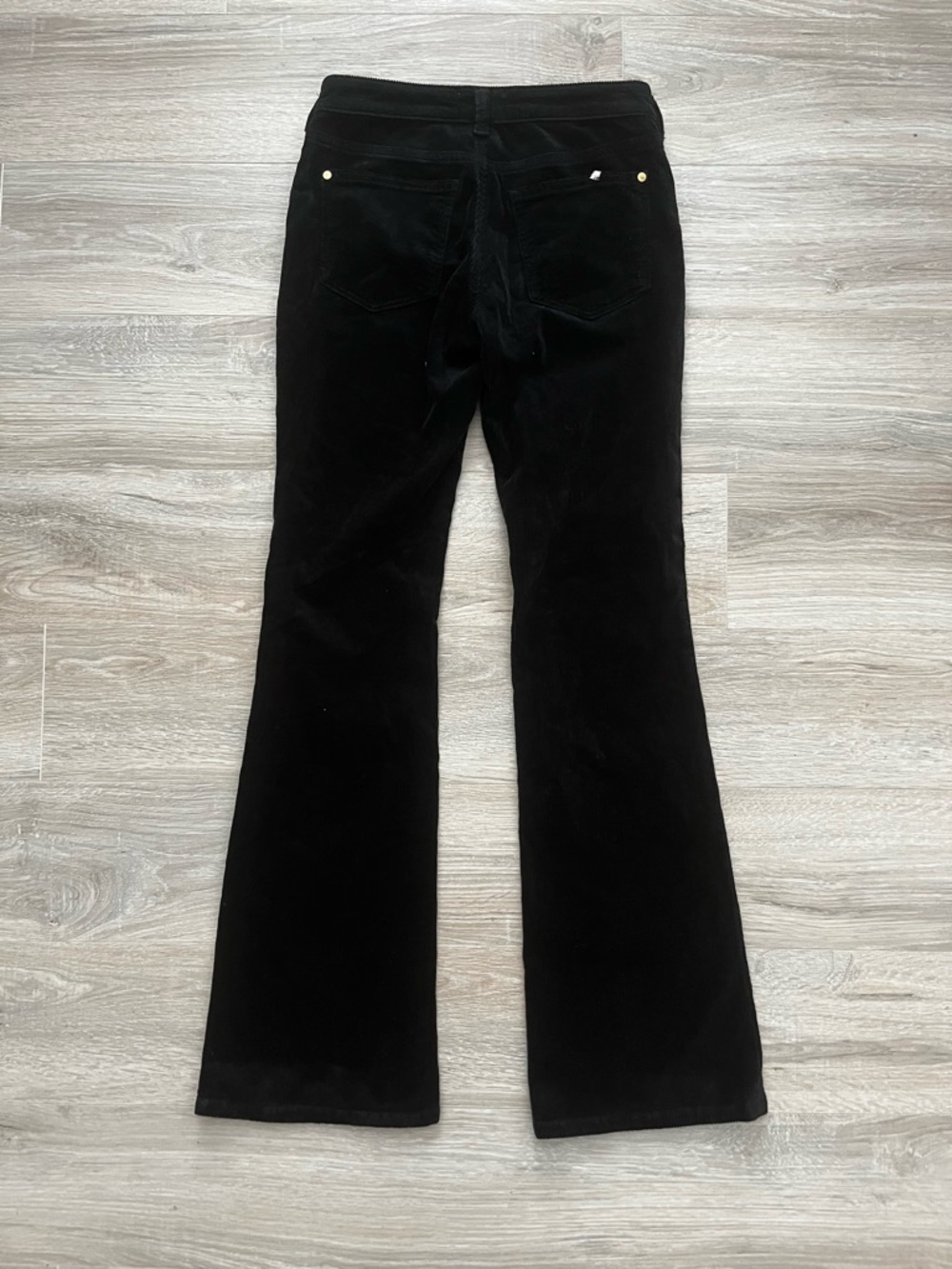 Pilcro The Icon Low-Rise Corduroy Chop Pocket Flare Jeans Black - Size 25 - Picture 5 of 5